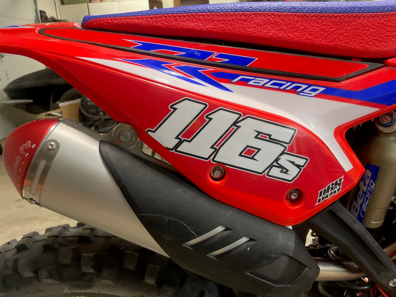 NUMBER PLATE KITS